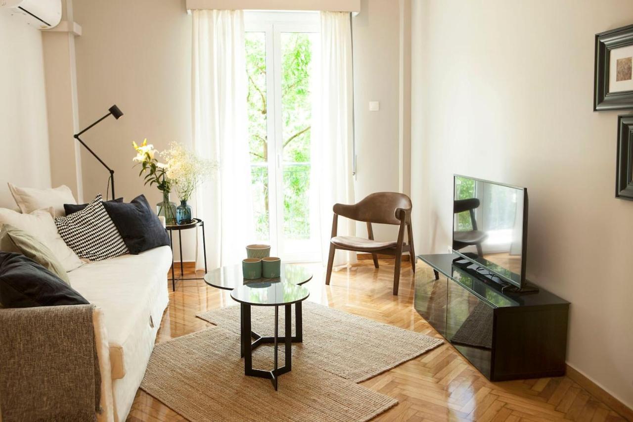 Chic & Comfortable Central Apart, Close To National Archeological Museum! Афины Экстерьер фото