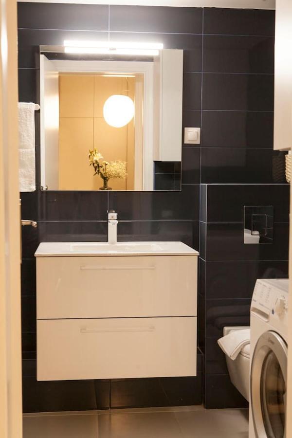 Chic & Comfortable Central Apart, Close To National Archeological Museum! Афины Экстерьер фото